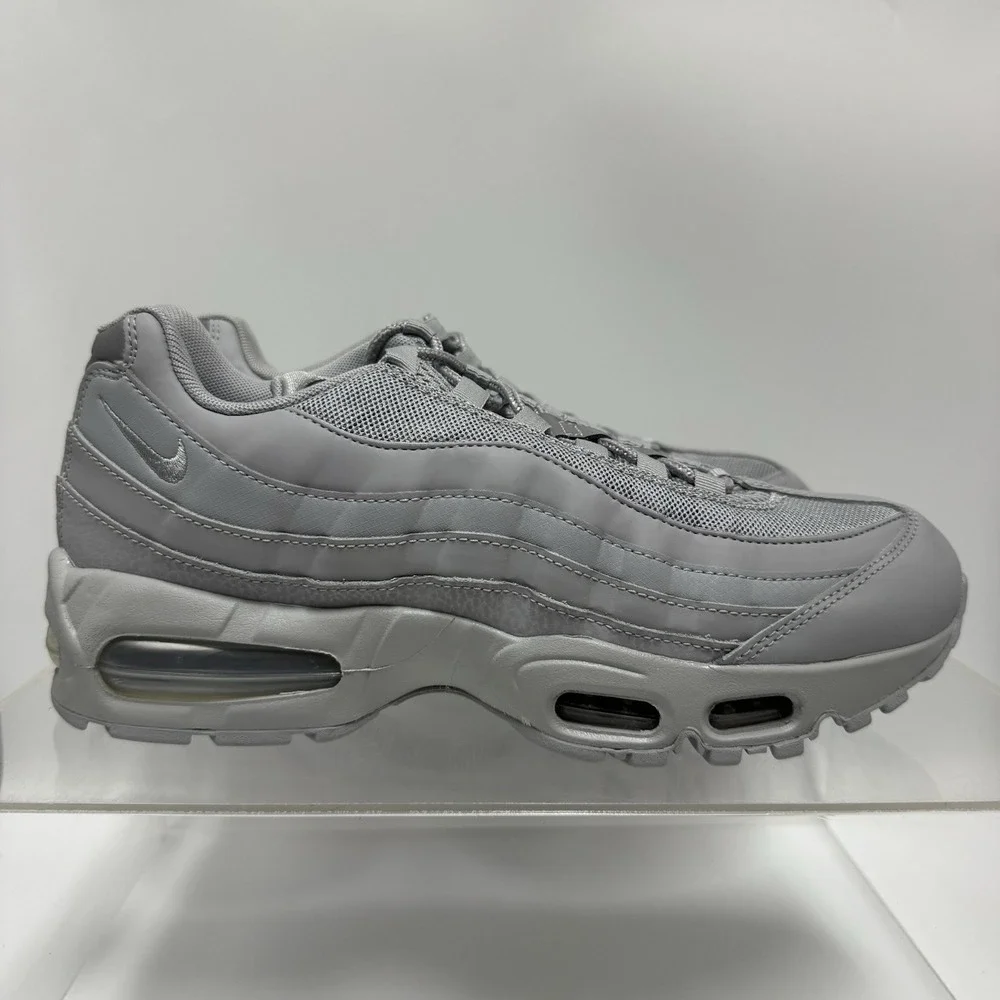 Brand New Nike Air Max 95 Wolf Grey Big Bubble Sneaker HM8755-002 Men's Size 9.5